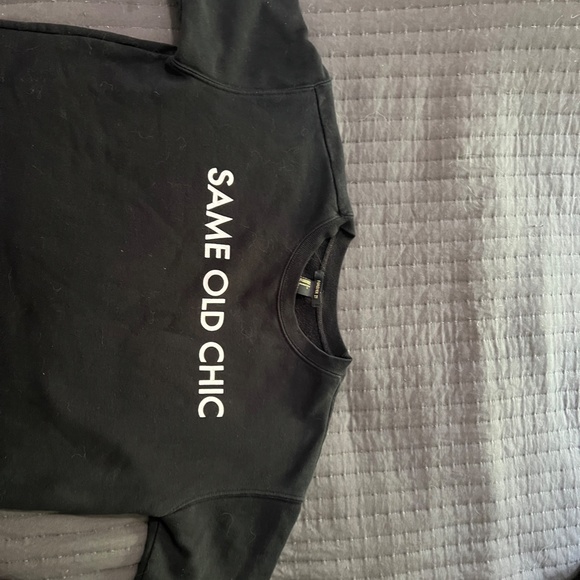 SAME OLD CHIC CROP SWEATER - Picture 2 of 2